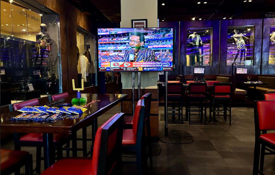 Hard Rock Cafe – 2nd Floor Bar & Lounge Party