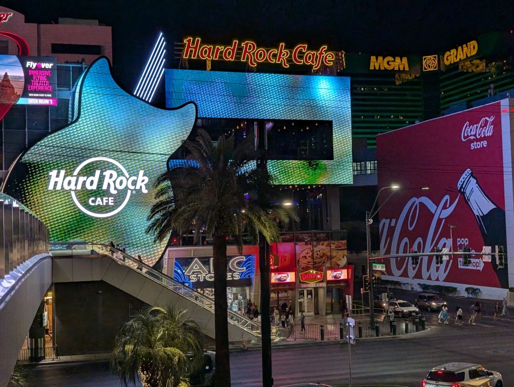 Hard Rock Cafe Las Vegas new LED guitar exterior