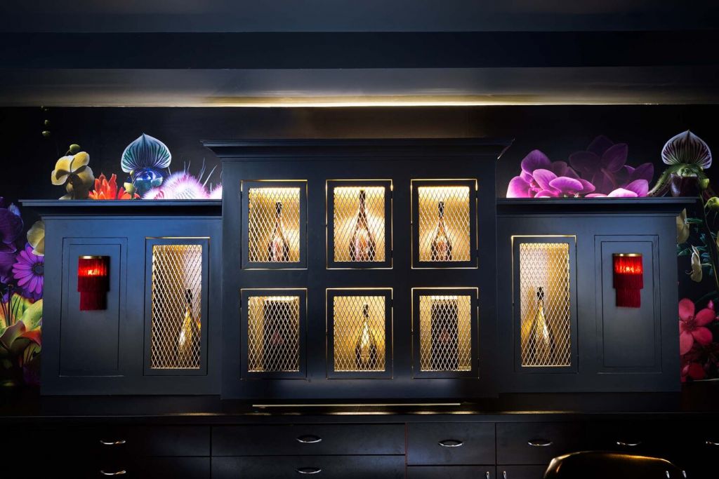 Private VIP spaces at Sapphire Las Vegas