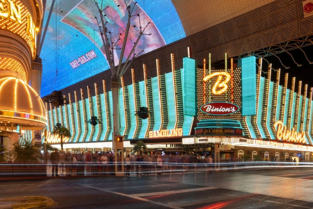 Boomer’s Sportsbook Opens at Binion’s and Four Queens in Downtown Las Vegas