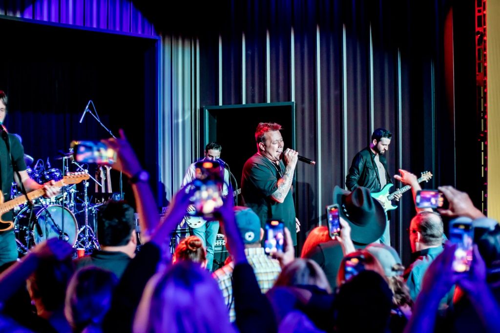 Live band performing at DawgHouse Saloon in Las Vegas.